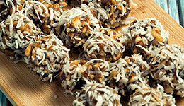 Coconut Date Balls