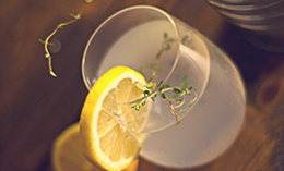 Lemonade with thyme