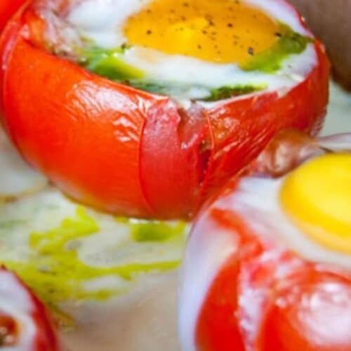 Egg and pesto stuffed tomatoes Recipe