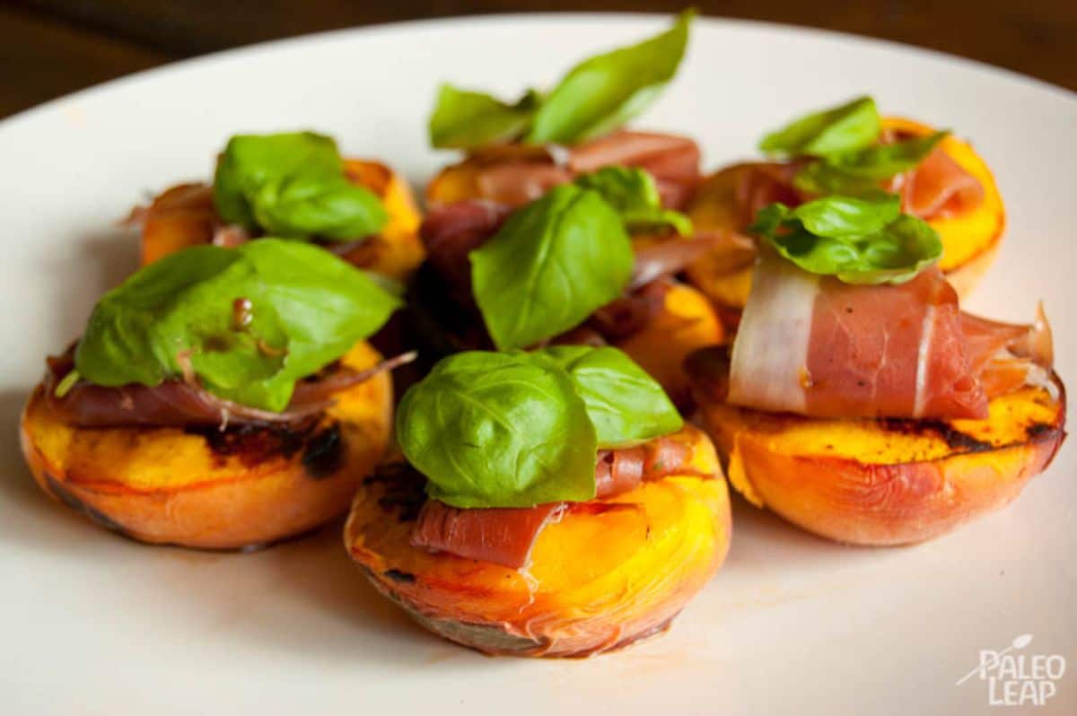 Grilled peaches with Prosciutto and basil