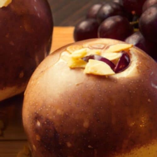 Almond and Grape stuffed pears Recipe