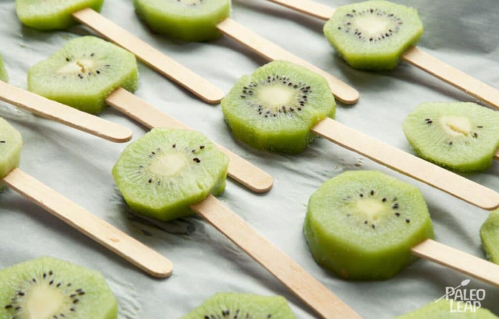 Chocolate Kiwi Popsicles Recipe | Paleo Leap