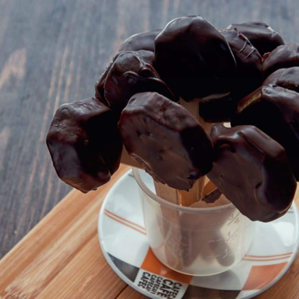 Chocolate Kiwi Popsicles Recipe | Paleo Leap