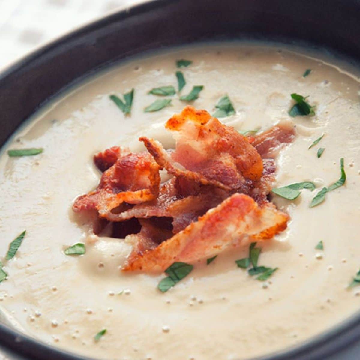Roasted Cauliflower Soup Featured