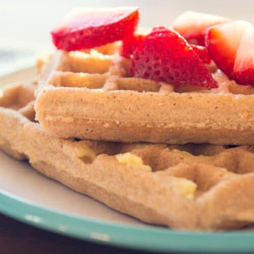 Cinnamon and Apple Waffles Recipe