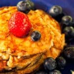 Flourless Banana Pancakes Featured