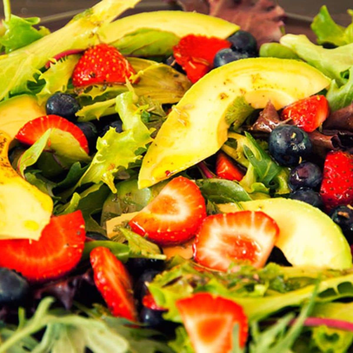 Fresh Summer Salad Featured