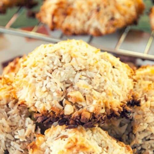 Paleo Almond and Coconut Macaroons Recipe