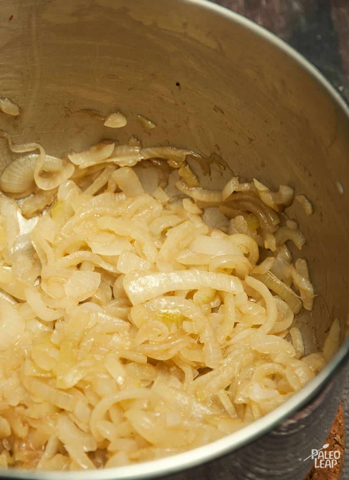 Creamy Onion Soup Recipe Preparation