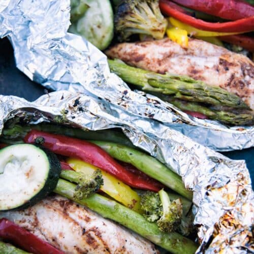 Chicken And Vegetables Grilled in Foil Packet Recipe