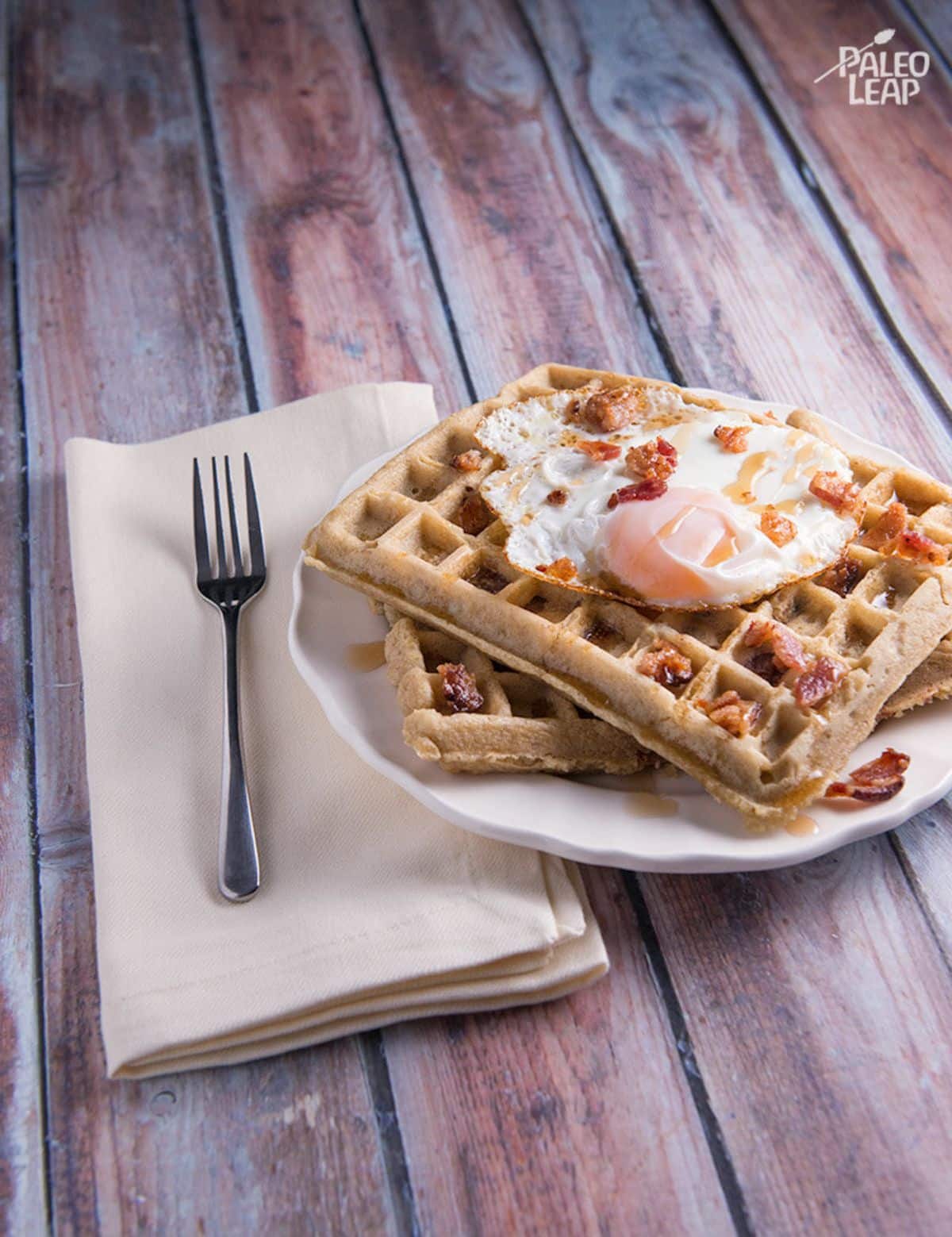 Bacon & Maple Syrup Waffles with Fried Egg