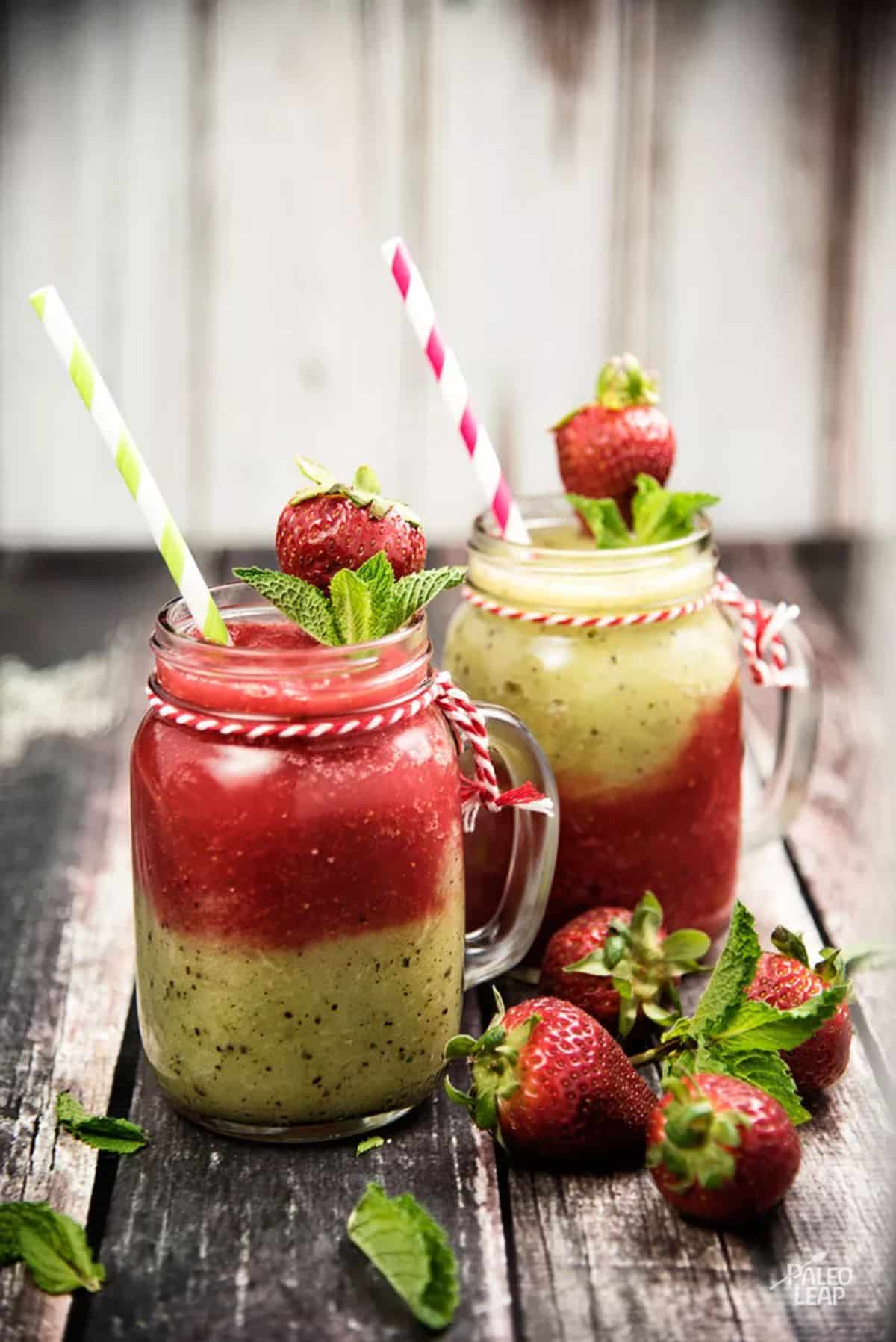 strawberry kiwi smoothie main