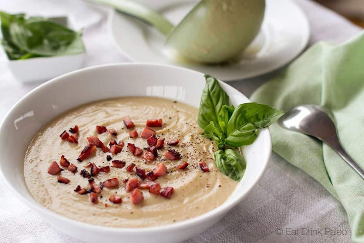 paleo cauliflower soup recipe