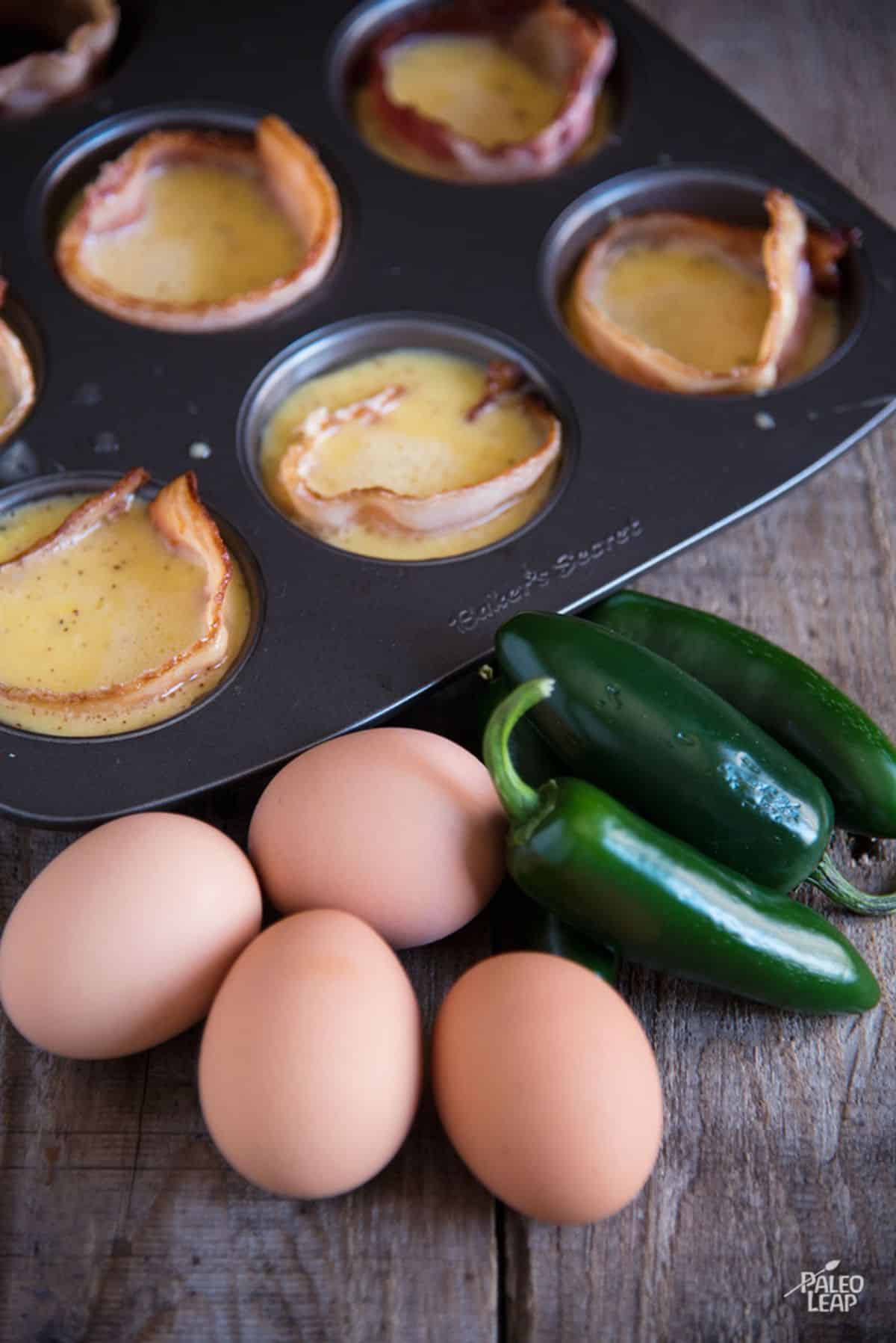 Jalapeno-Bacon Egg Cups Recipe Preparation