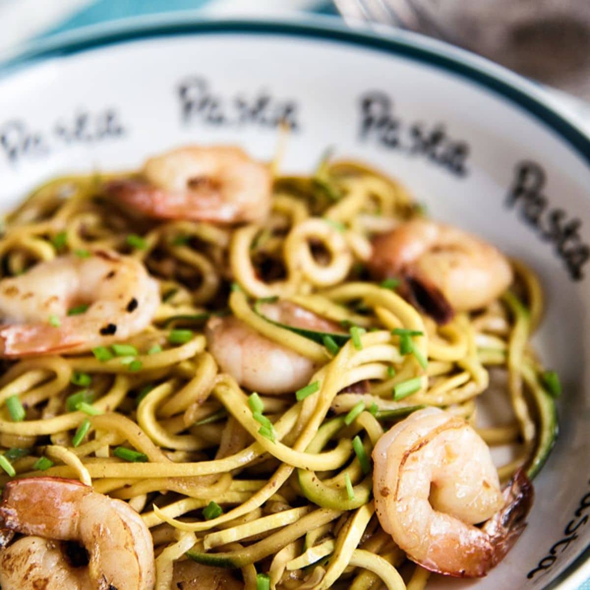 Garlic Shrimp With Zucchini Noodles Featured