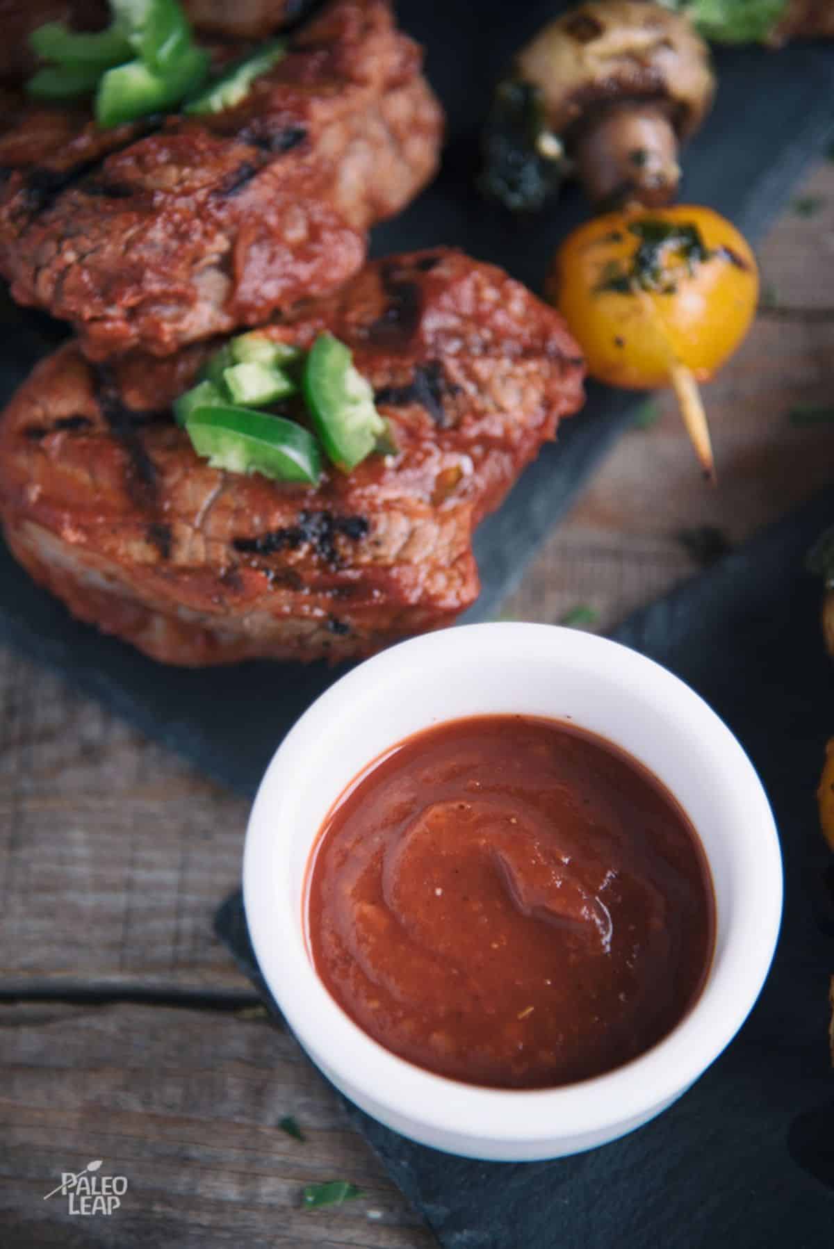 Beef Sirloin Grilled In Spicy Tomato Sauce Recipe Preparation