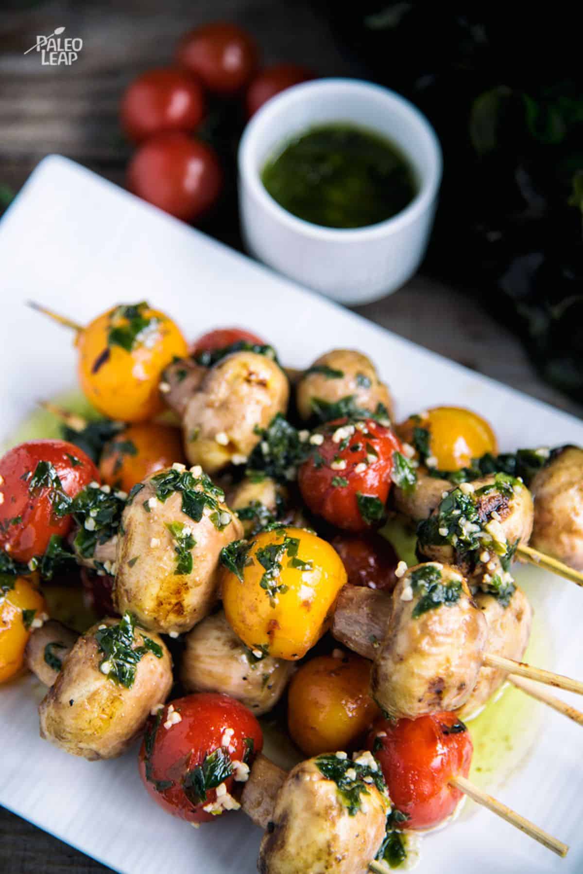 Tomato and Mushroom Skewers With Herb Sauce