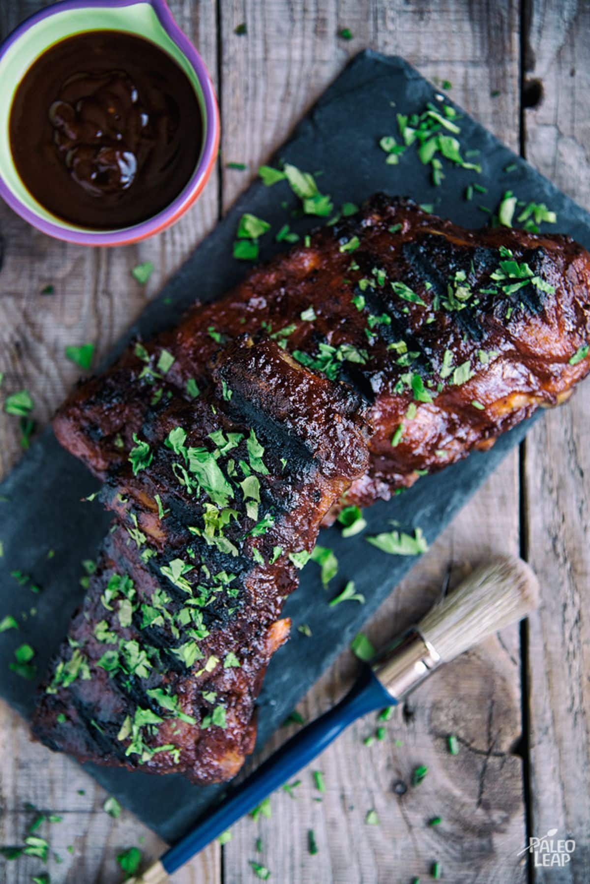 Spicy Barbecue Ribs With Fresh Herbs