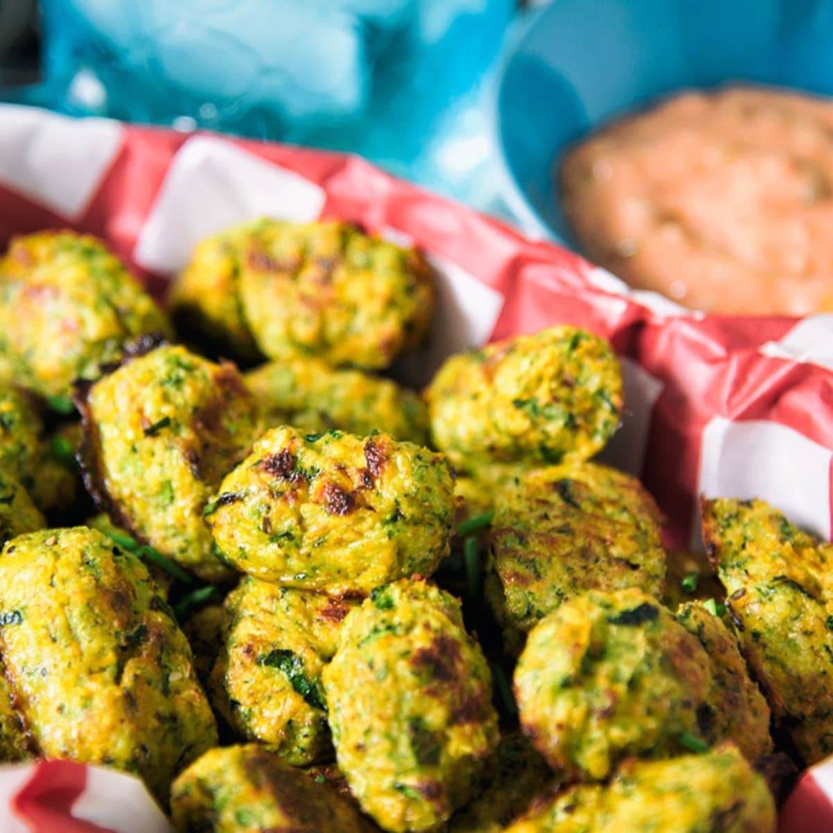 Oven-Baked Zucchini Tots Featured