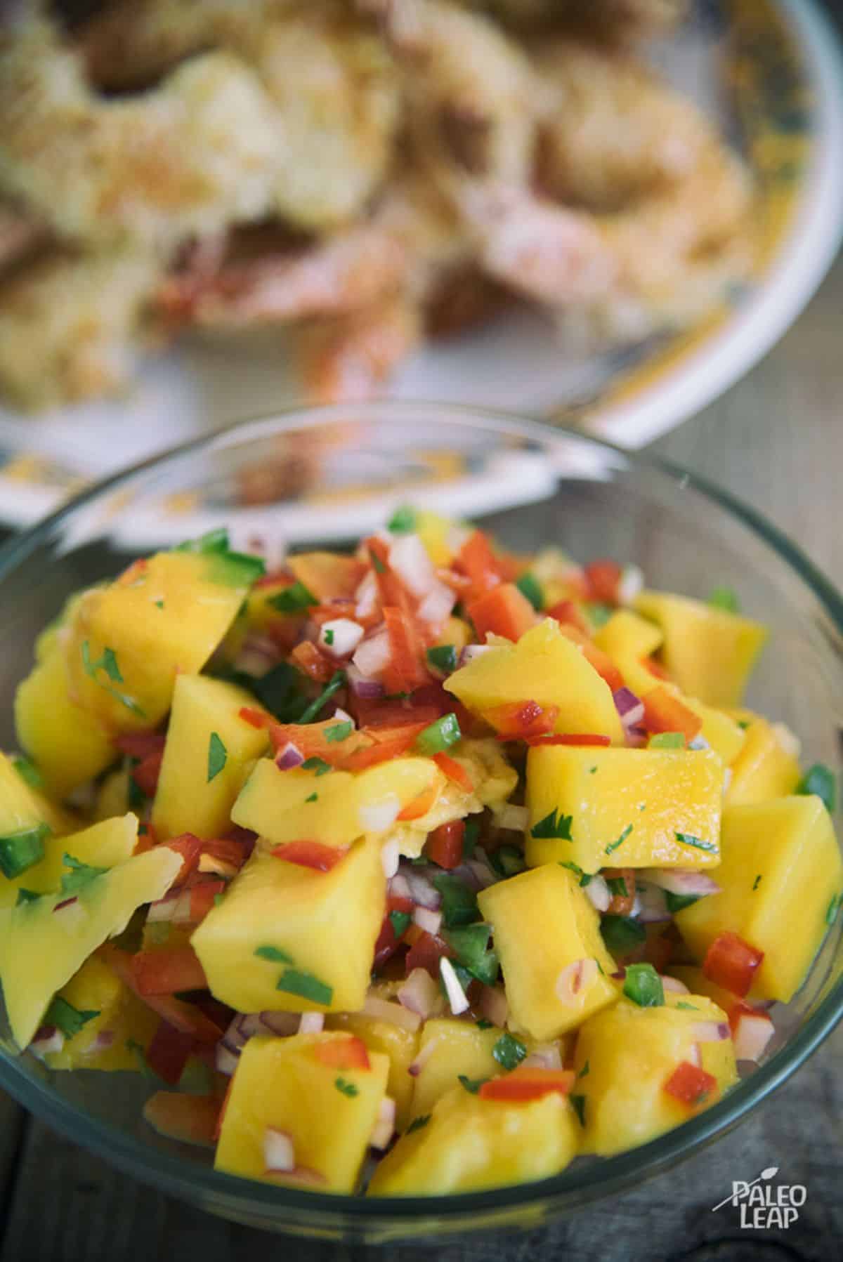 Coconut Shrimp And Mango Salsa Salad Recipe Preparation