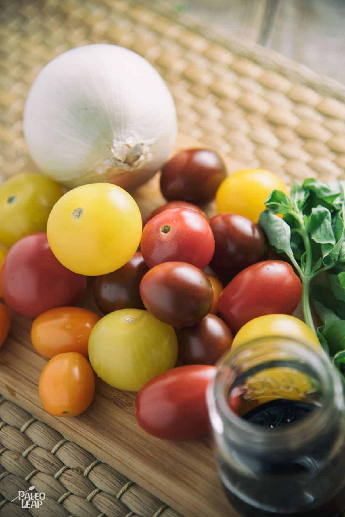 Balsamic Tomato And Onion Salad Recipe Preparation