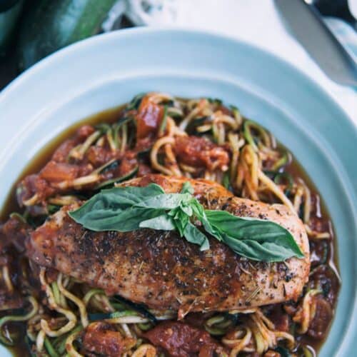 Garlic-Basil Chicken With Zoodles Recipe