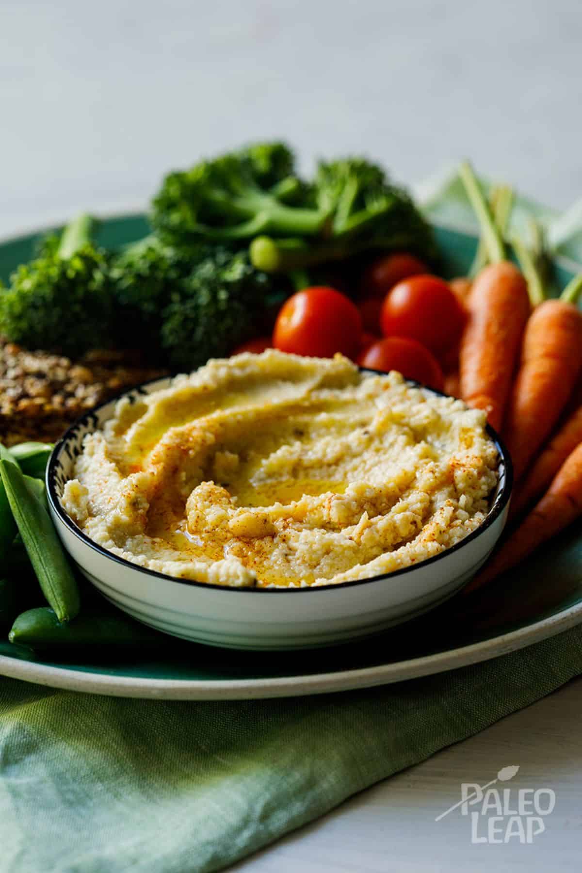 Cauliflower Hummus With Crudites