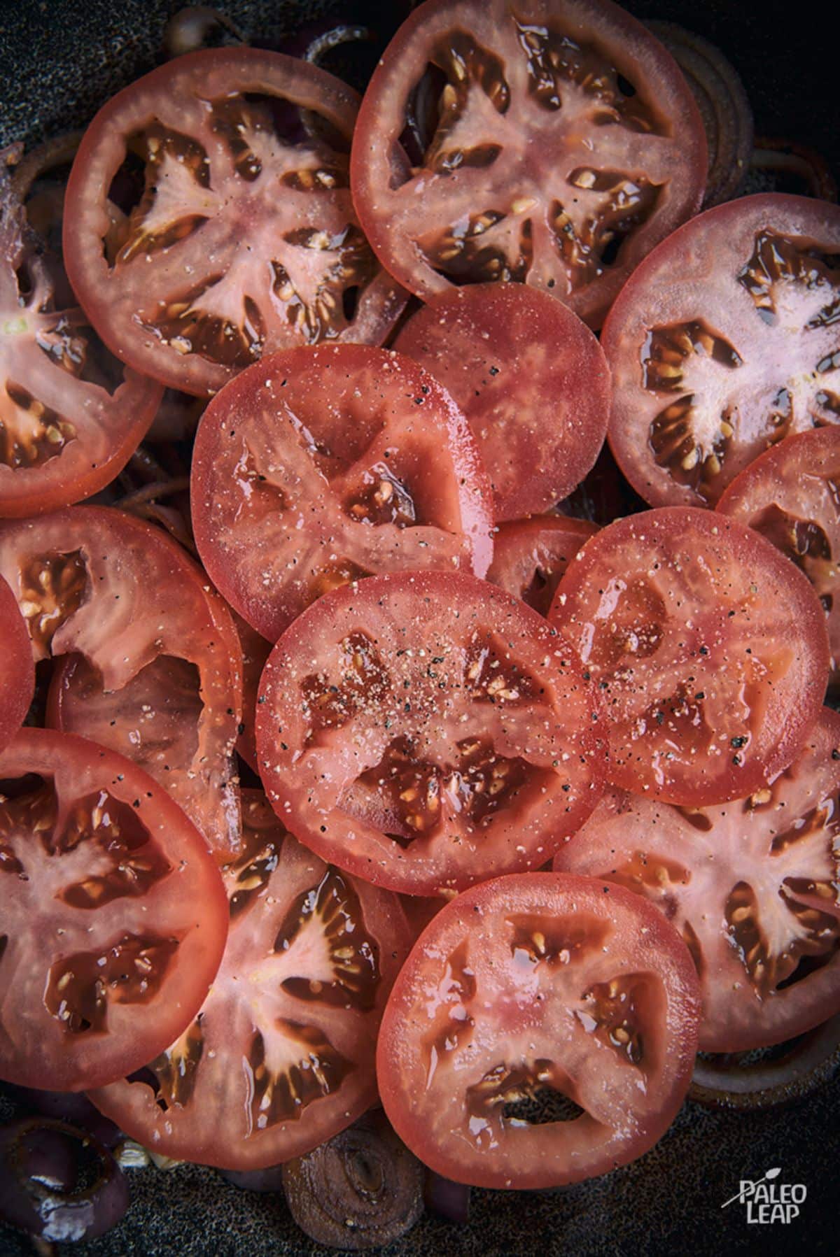 Colombian Steak With Onion-Tomato Sauce Recipe Preparation