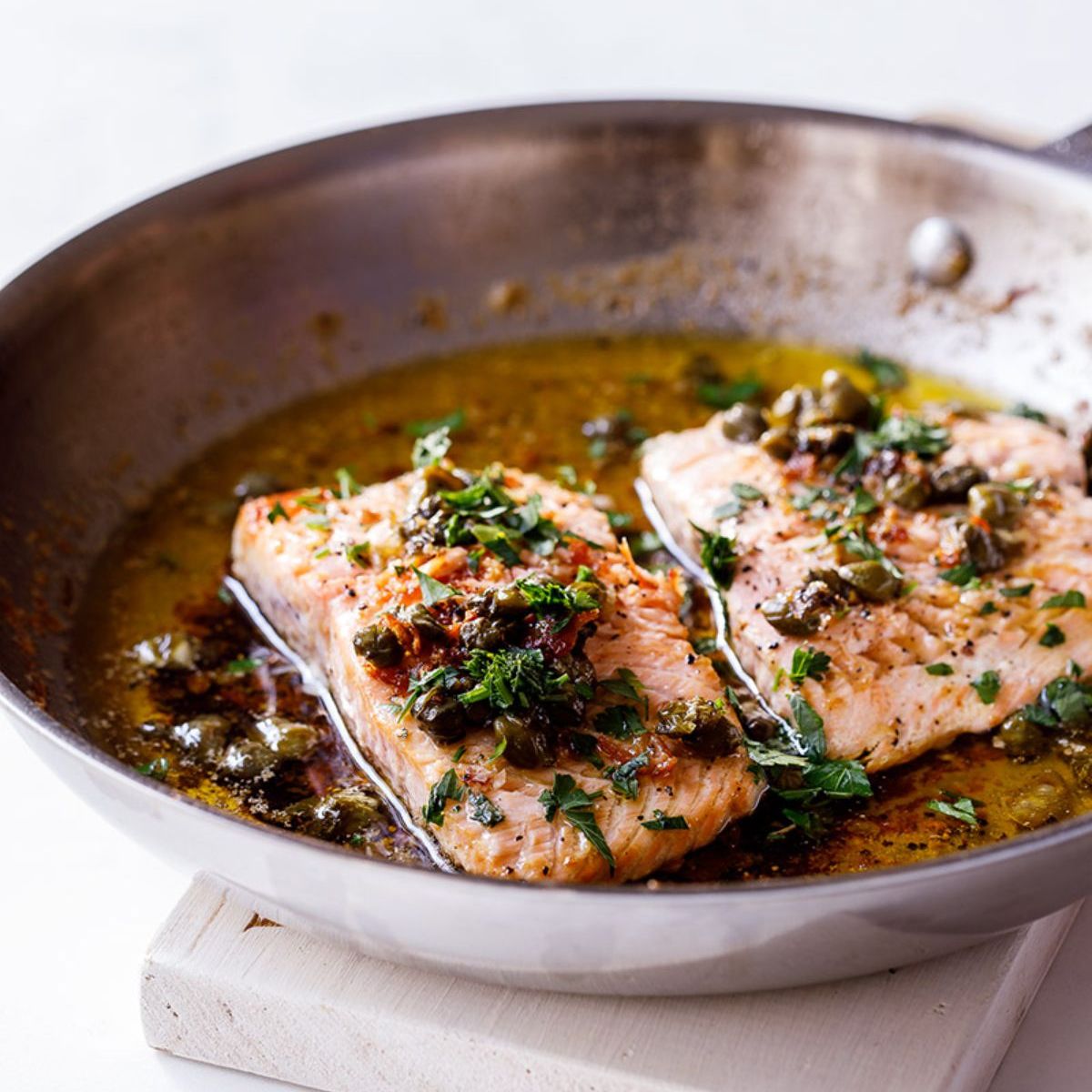 Salmon with Lemon-Butter and Capers Featured