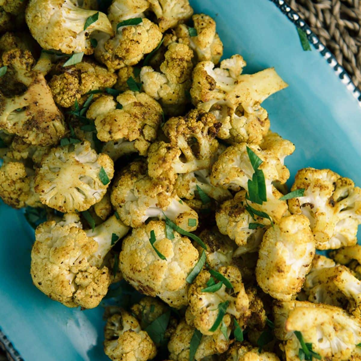 Roasted Curry Cauliflower Featured