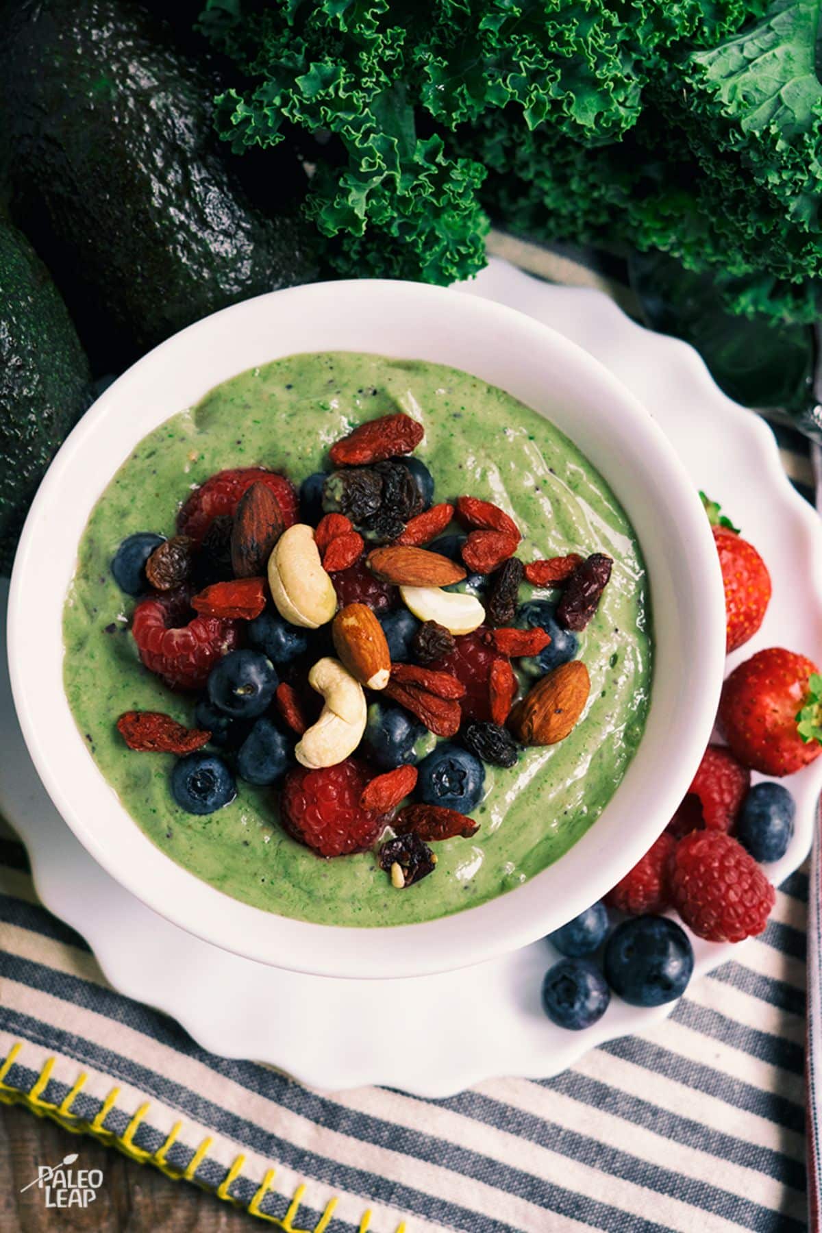 Avocado And Kale Smoothie Bowl