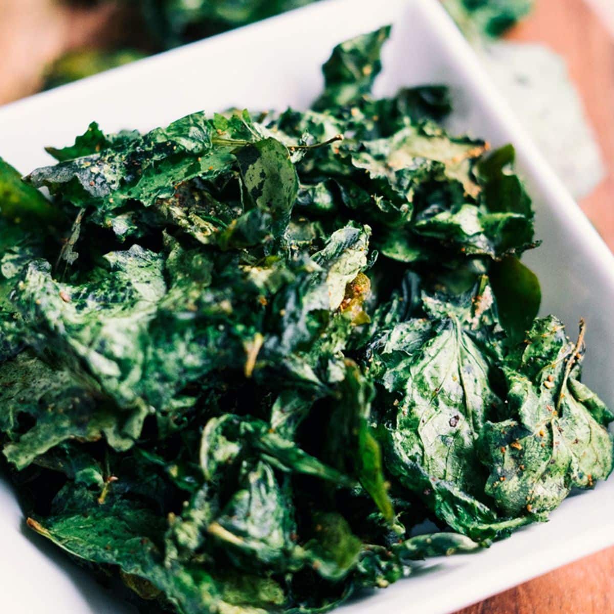 Keto Kale Chips Featured
