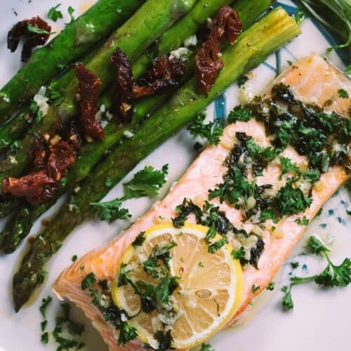 Keto Baked Lemon-Garlic Salmon With Asparagus Recipe