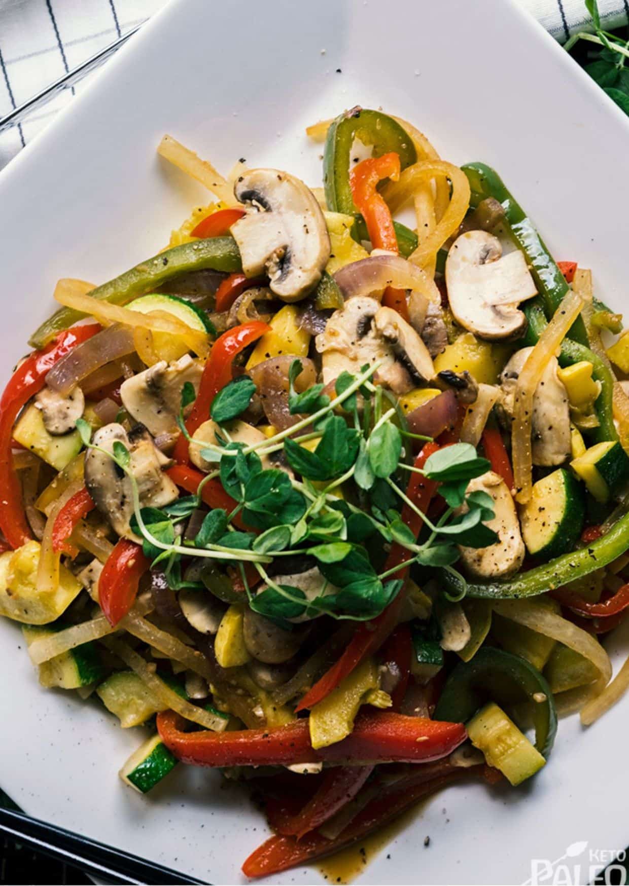 https://paleoleap.com/wp-content/uploads/2018/01/vegetable-stir-fry-recipe.jpg