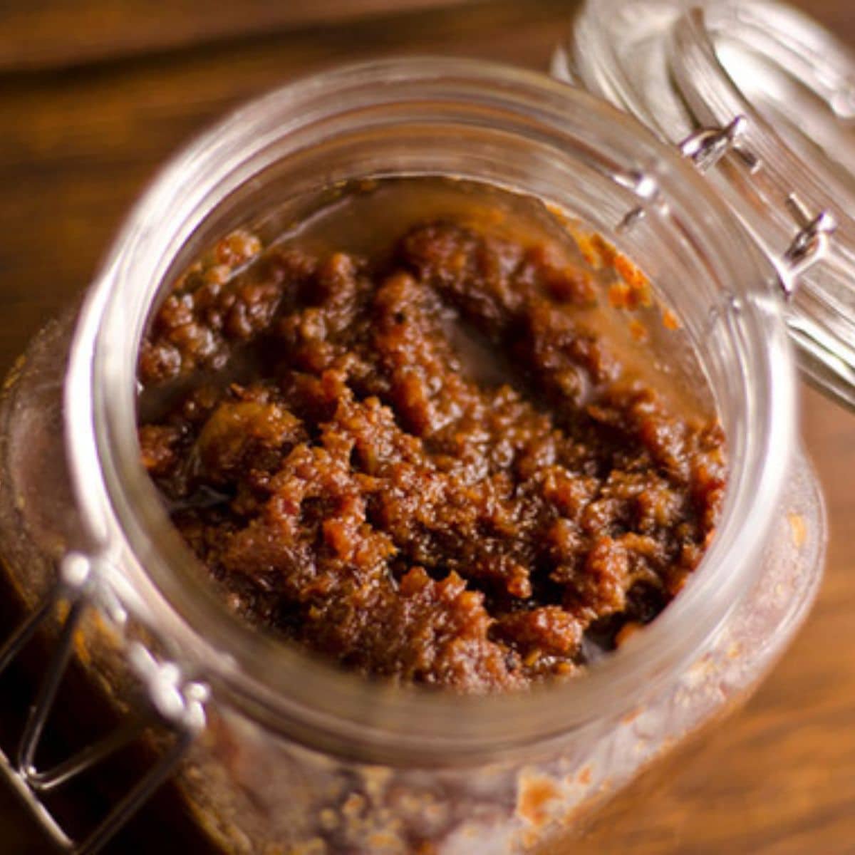 Paleo Bacon Jam in a glass jar.