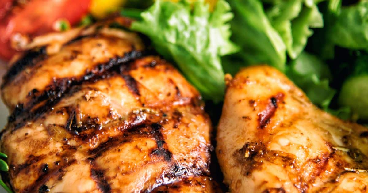Balsamic Grilled Chicken With Greek-Style Salad Recipe | Paleo Leap