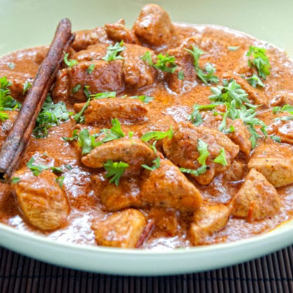 Butter chicken featured