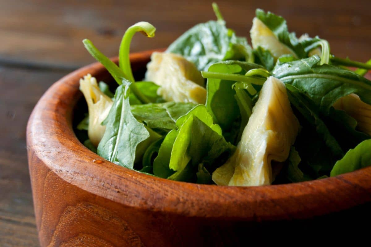 Aragula artichoke salad
