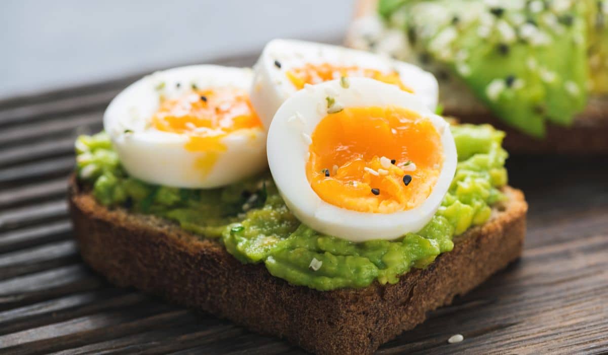 Avocado Egg Cups - Low Carb, Keto, Paleo - Life Made Sweeter