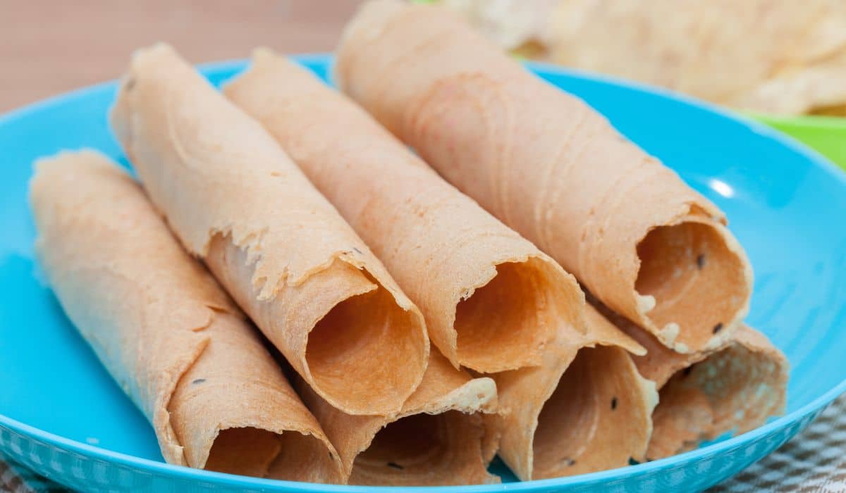 https://paleoleap.com/wp-content/uploads/2023/03/Ingredient-Coconut-Flour-Biscuits.jpg