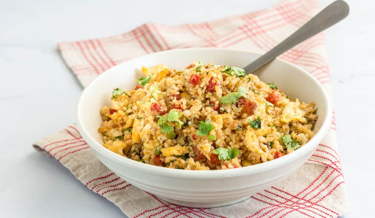 Mexican Cauliflower Fried Rice {Paleo, Whole30, Keto} - The Paleo Running  Momma