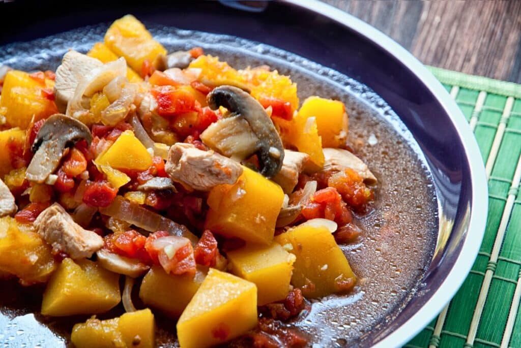 Slow Cooker Chicken And Mushroom Stew